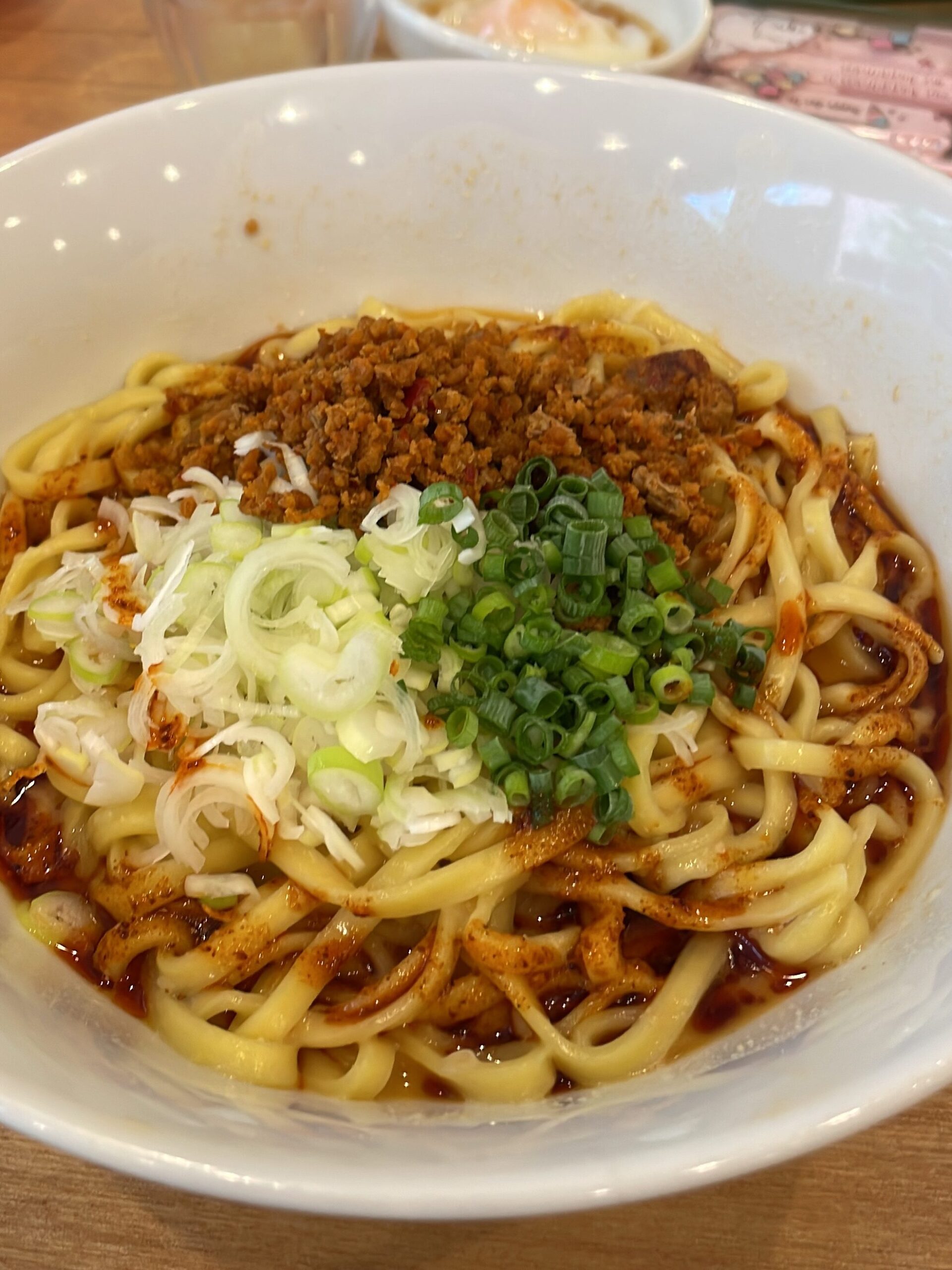 太麺の担々麺イメージ